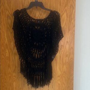 Zenobia XL Chic Black Crochet Poncho